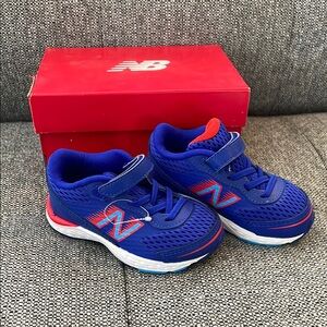 New Balance Toddler Sneakers Size 6.5 W Wide 6 1/2 W